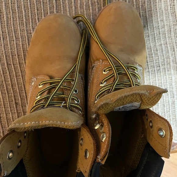 Falcon Mountain boots - Picture 5 of 6